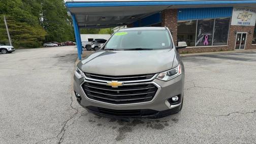 Pepperdust Metallic 2019 Chevrolet Traverse LT Cloth