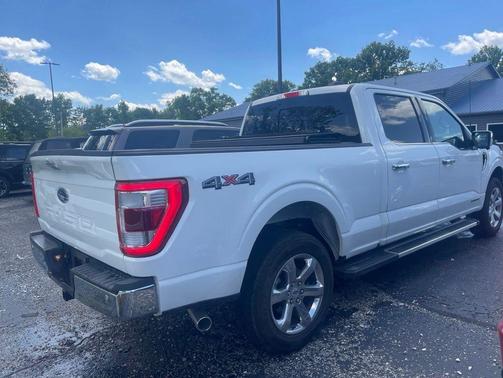 STAR WHITE METALLIC TRICOAT 2023 Ford F-150 Lariat