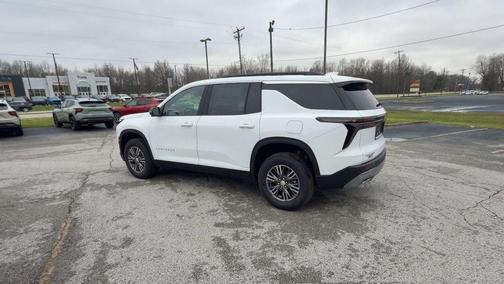 White 2026 Chevrolet Traverse LT