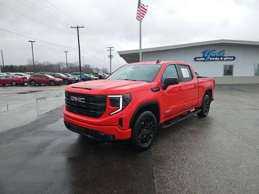 2025 GMC Sierra 1500 Elevation