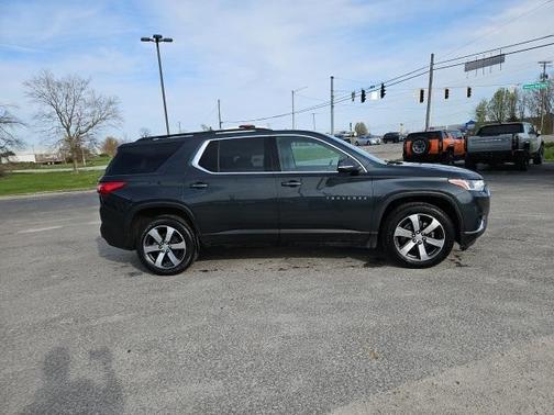2021 Chevrolet Traverse LT Leather