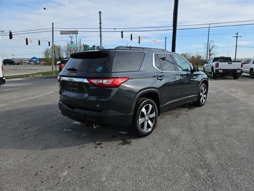 2021 Chevrolet Traverse LT Leather