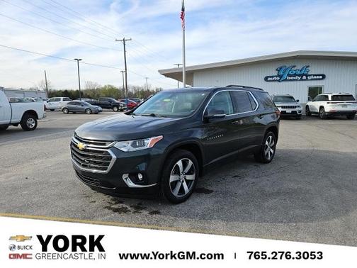 2021 Chevrolet Traverse LT Leather