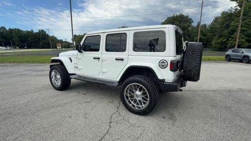 Bright White Clearcoat 2018 Jeep Wrangler Unlimited Sahara