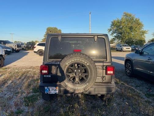 2021 Jeep Wrangler Sport