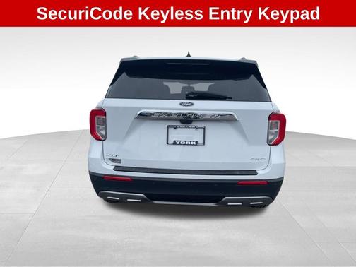 OXFORD WHITE 2023 Ford Explorer XLT