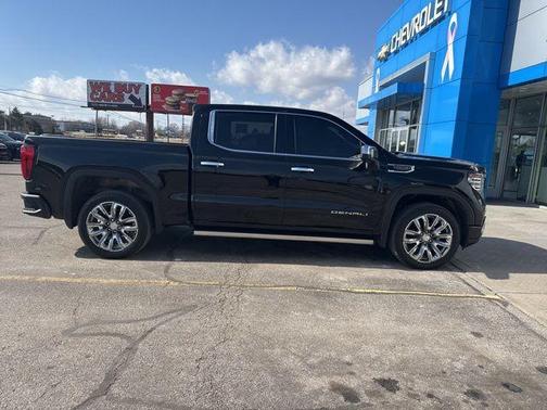 2023 GMC Sierra 1500 Denali