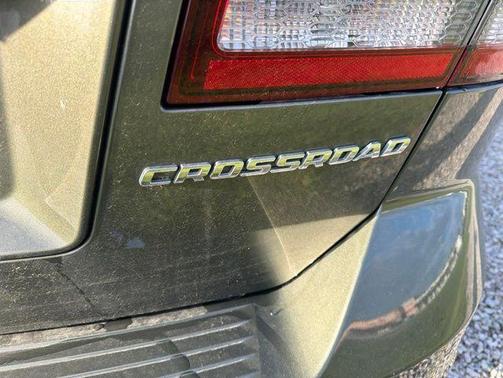 Olive Green Pearlcoat 2018 Dodge Journey Crossroad