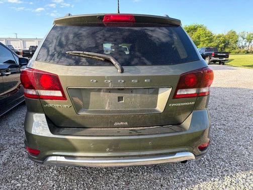 Olive Green Pearlcoat 2018 Dodge Journey Crossroad