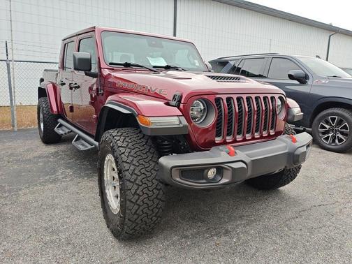 Snazzberry Pearlcoat 2021 Jeep Gladiator Mojave 4x4