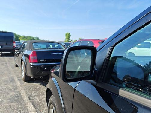 Pitch Black Clearcoat 2016 Dodge Journey Crossroad