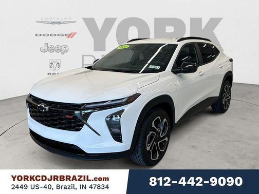 Summit White 2024 Chevrolet Trax FWD 2RS