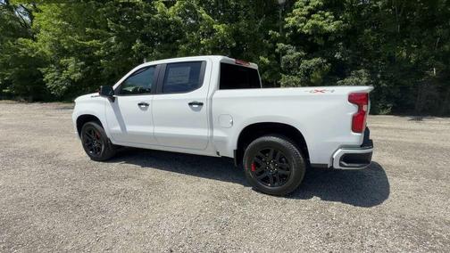 Summit White 2026 Chevrolet Silverado 1500 RST