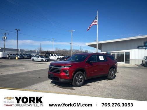 2025 Chevrolet Traverse LT