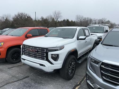 2023 GMC Canyon Denali