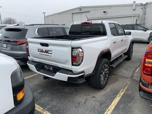 2023 GMC Canyon Denali