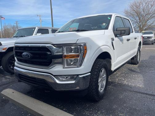 OXFORD WHITE 2021 Ford F-150 XLT