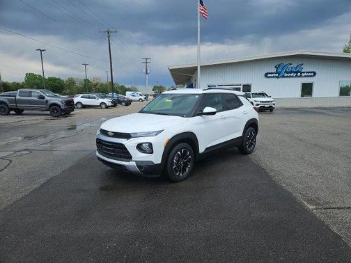 Summit White 2022 Chevrolet Trailblazer LT