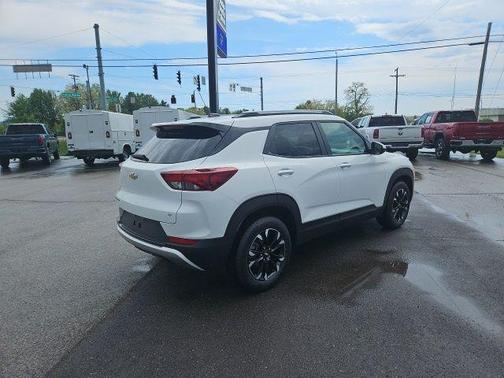 Summit White 2022 Chevrolet Trailblazer LT