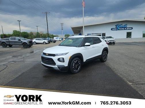 Summit White 2022 Chevrolet Trailblazer LT