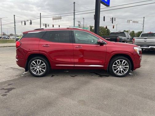 2023 GMC Terrain Denali