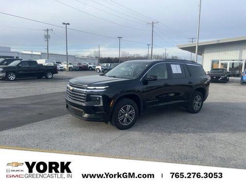 2025 Chevrolet Traverse LT