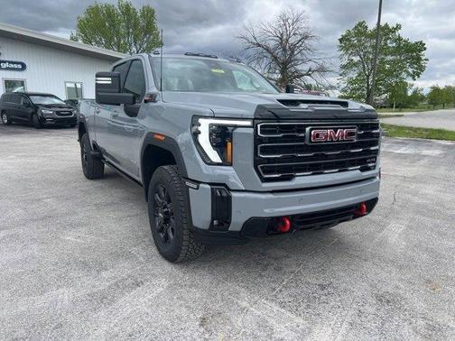 2025 GMC Sierra 2500 AT4