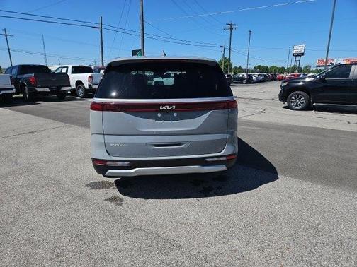 Ceramic White 2024 Kia Carnival EX