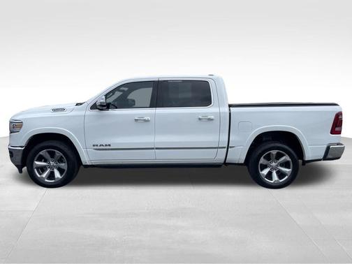Bright White Clearcoat 2021 RAM 1500 Limited