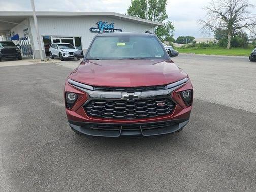 Crimson Metallic 2025 Chevrolet Trailblazer RS