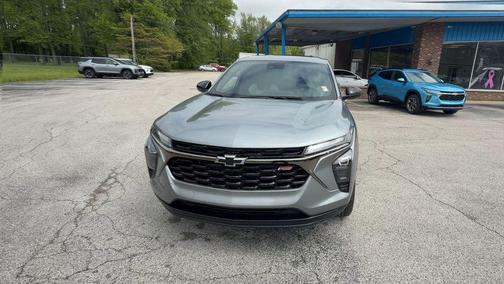 Gray 2026 Chevrolet Trax 1RS