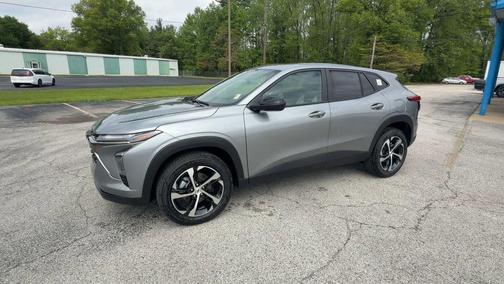 Gray 2026 Chevrolet Trax 1RS