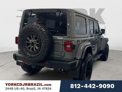 Sting-Gray Clearcoat 2022 Jeep Wrangler Unlimited Rubicon 392