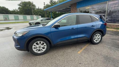 ATLAS BLUE METALLIC 2023 Ford Escape Active