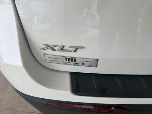 STAR WHITE MET TRI-COAT 2022 Ford Explorer XLT