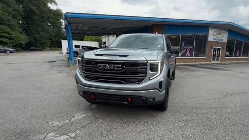 Sterling Metallic 2024 GMC Sierra 1500 AT4