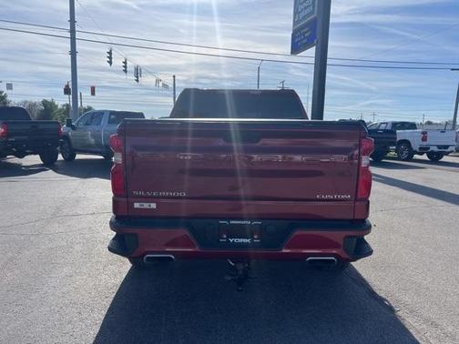 2020 Chevrolet Silverado 1500 Custom