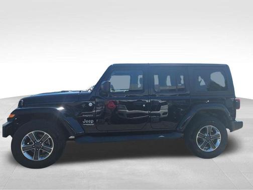Black Clearcoat 2019 Jeep Wrangler Unlimited Sahara