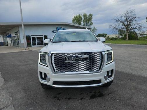 White Frost 2021 GMC Yukon Denali