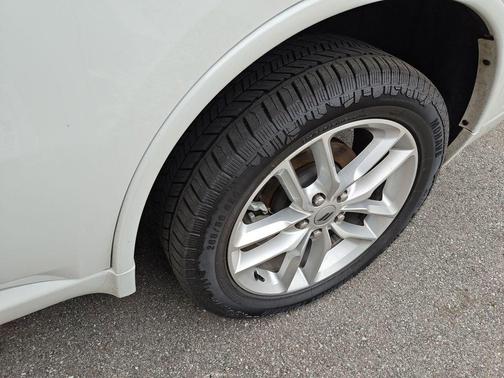 White Knuckle Clearcoat 2024 Dodge Durango GT Plus