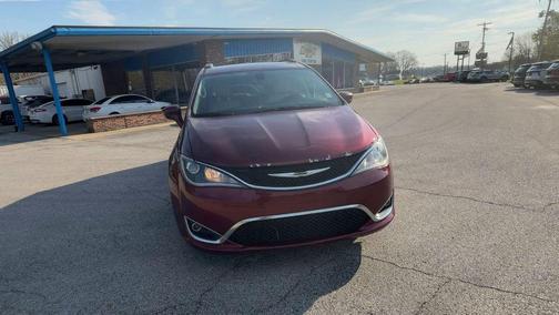 Velvet Red Pearlcoat 2017 Chrysler Pacifica Touring-L