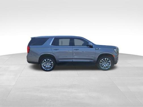 Satin Steel Metallic 2022 GMC Yukon SLT