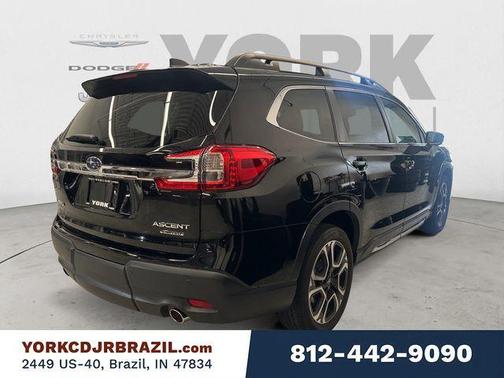 Crystal Black Silica 2023 Subaru Ascent Limited 7-Passenger