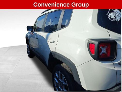 Alpine White Clearcoat 2022 Jeep Renegade Latitude