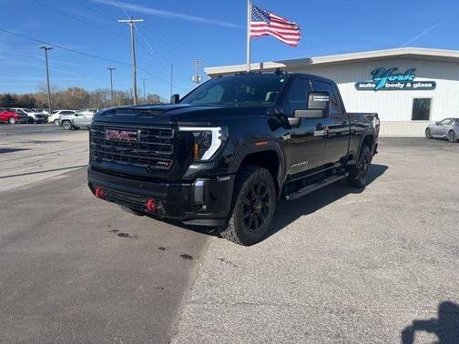 2024 GMC Sierra 2500 AT4