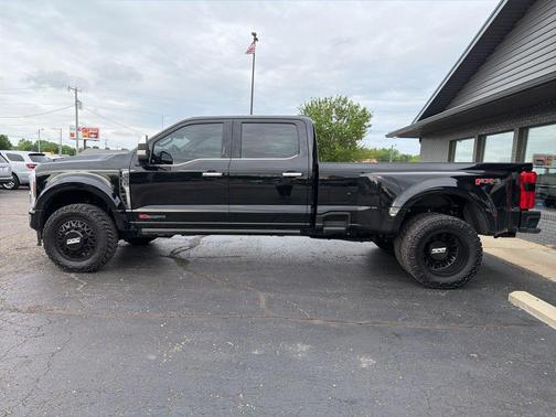 AGATE BLACK 2024 Ford F-450 Limited