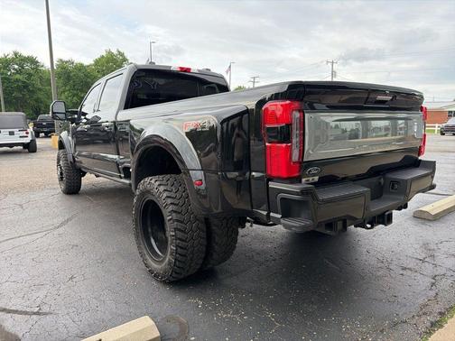 AGATE BLACK 2024 Ford F-450 Limited
