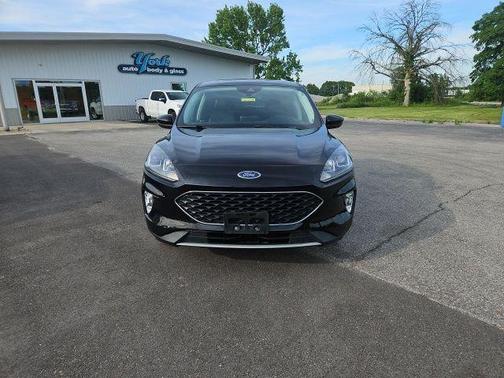 AGATE BLACK METALLIC 2022 Ford Escape SEL