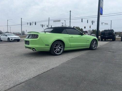 2013 Ford Mustang GT Premium
