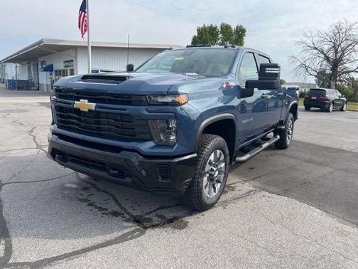 2026 Chevrolet Silverado 2500 Custom